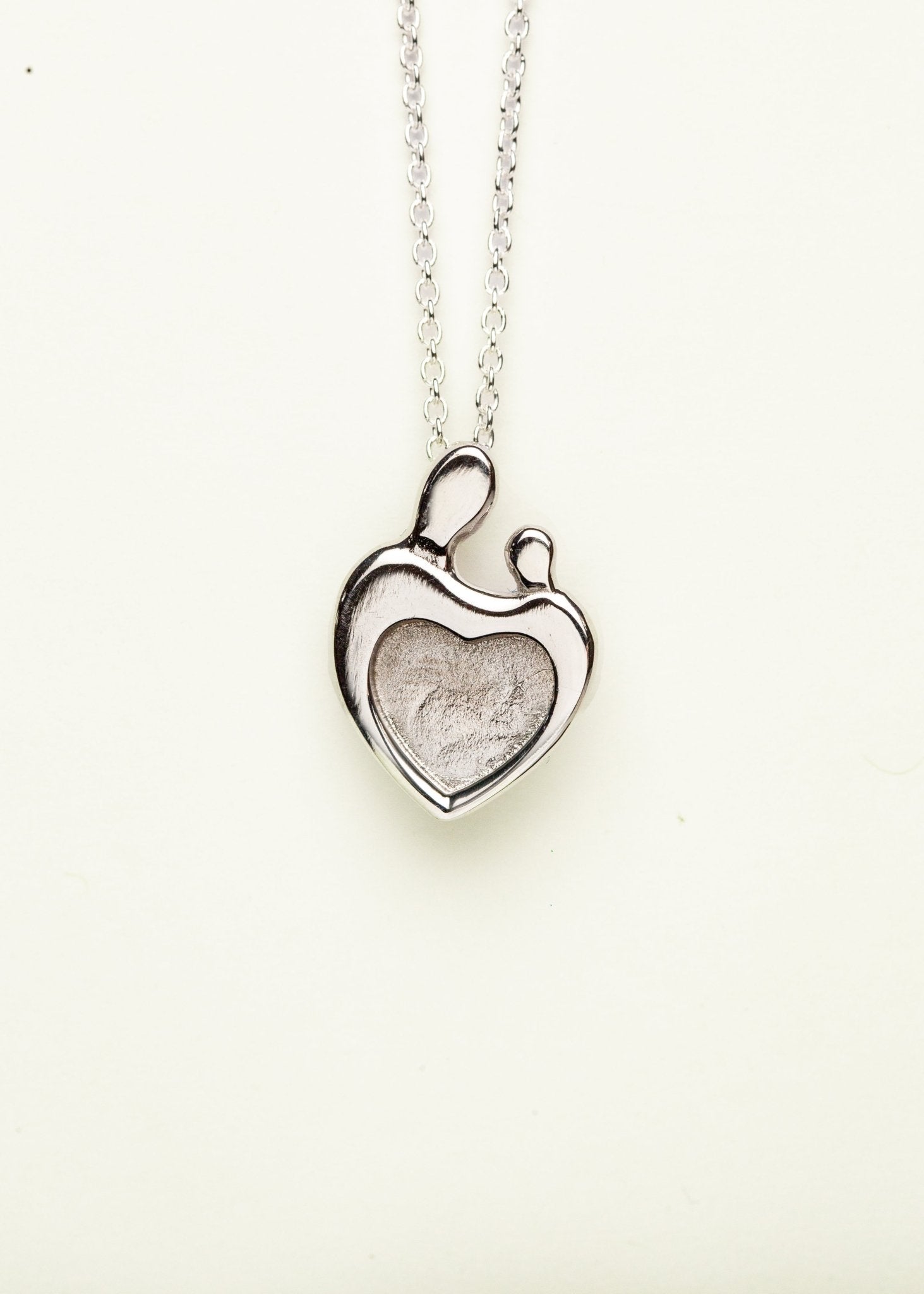 Heart Full of Love Pendant OS - Mamma's Liquid Love